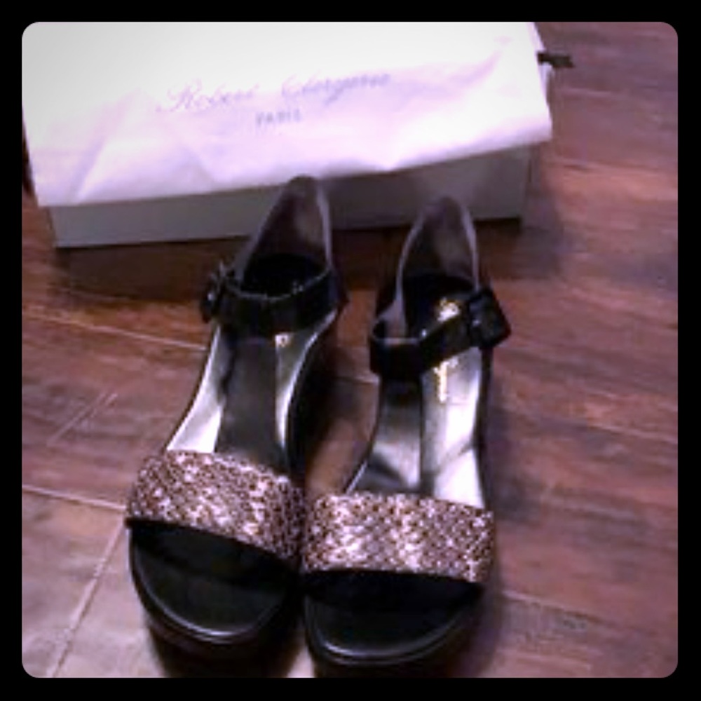 Robert clergerie pepos t-strap sandal